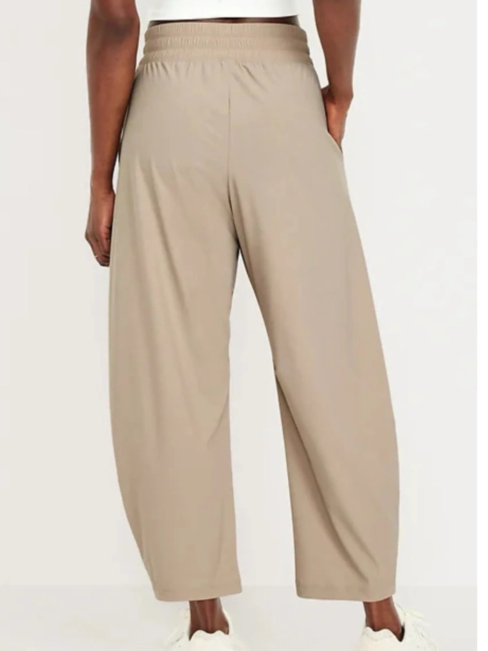 Old Navy SleekTech Khaki High-Waisted Barrel Ankle Pants NWOT - Picture 2 of 3